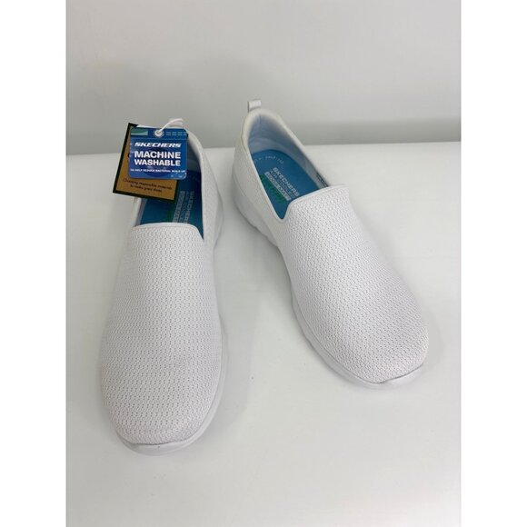 Skechers Go Walk Aurora Slip On Comfort Sneaker White Size 10 NEW - Picture 1 of 8